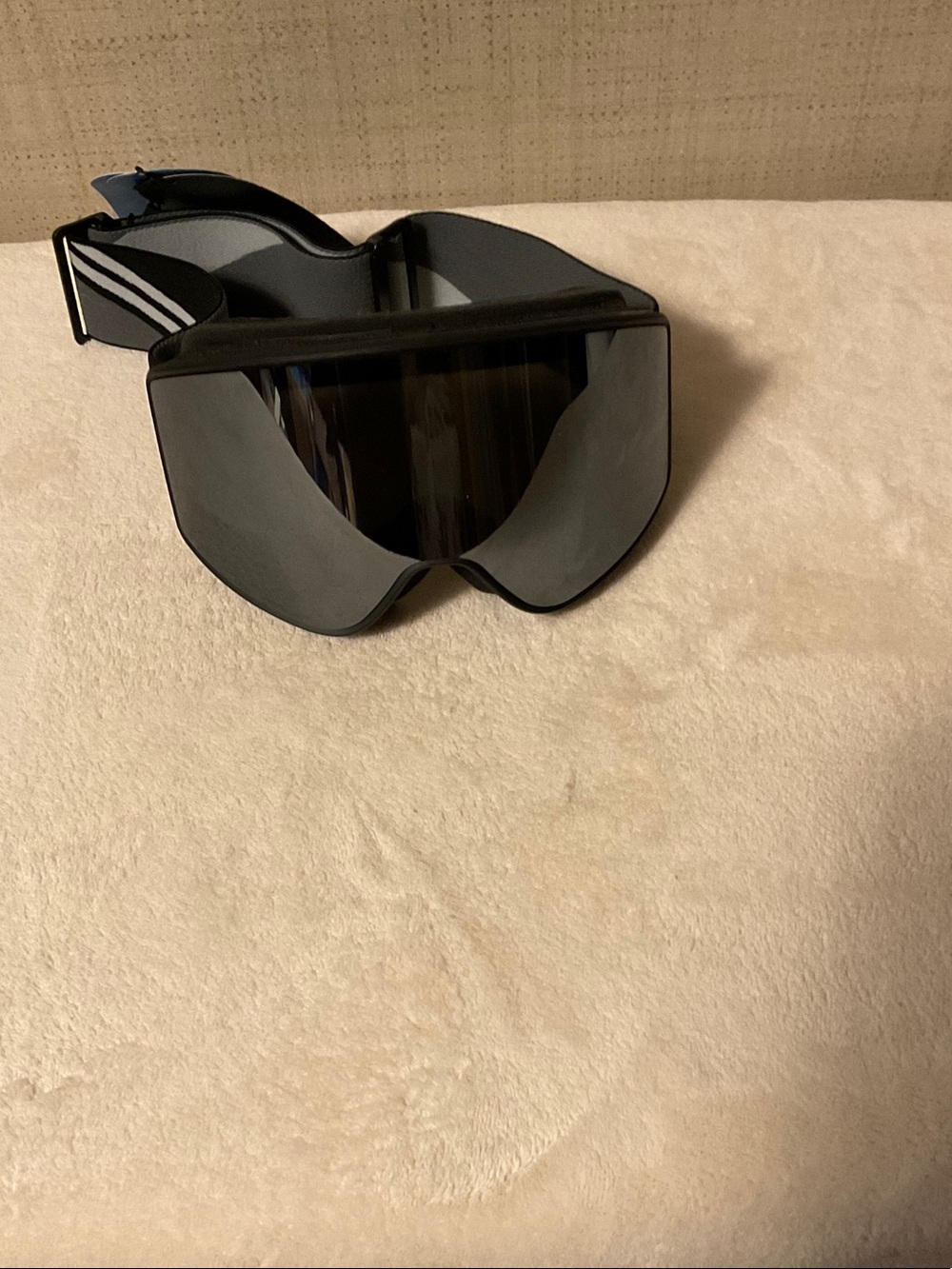 Men's Black Tinted VR-Style Goggles with Reflective Strap